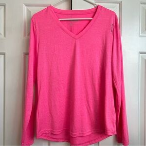 Reebok hot pink long sleeve top v-neck L